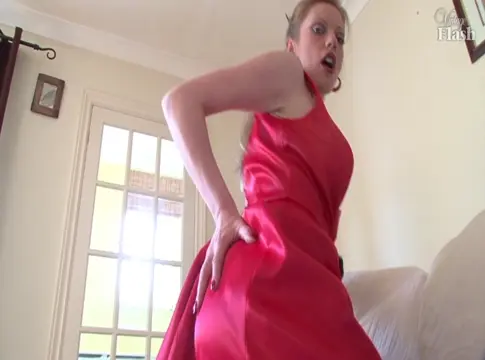 Poster: Lady in red Poster: Lady in red